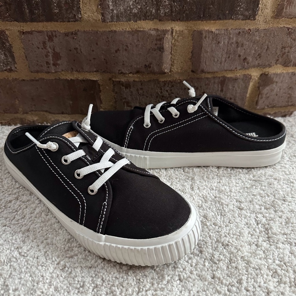Timberland Skyla Bay Mule Clog Slip On Canvas Black Sneakers